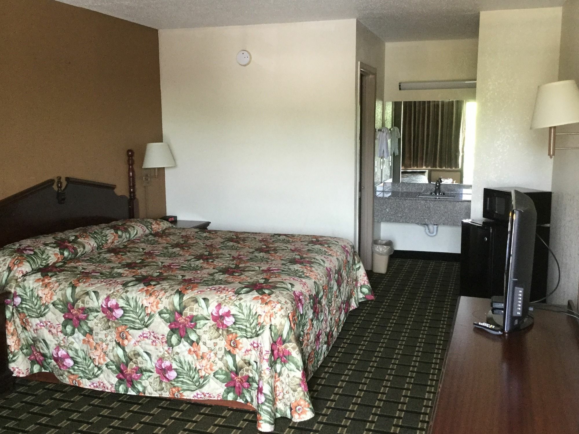 Americas Best Value Inn - Goodlettsville Exterior foto